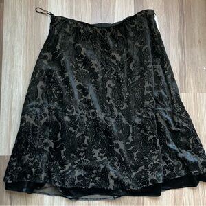 Lord & Taylor Black A-Line Skirt with Textured Pattern